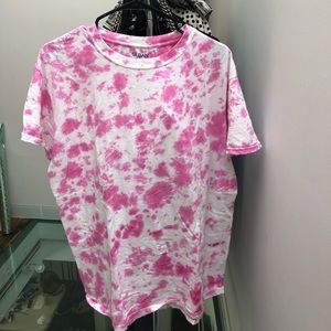 Pink tie dye t